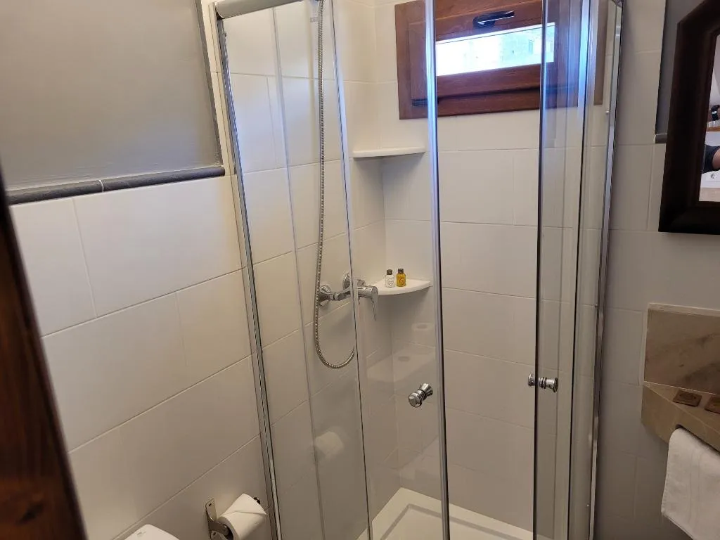 TRIPLE BASIC Room, Casal de Petra - Rooms & Pool, Majorca