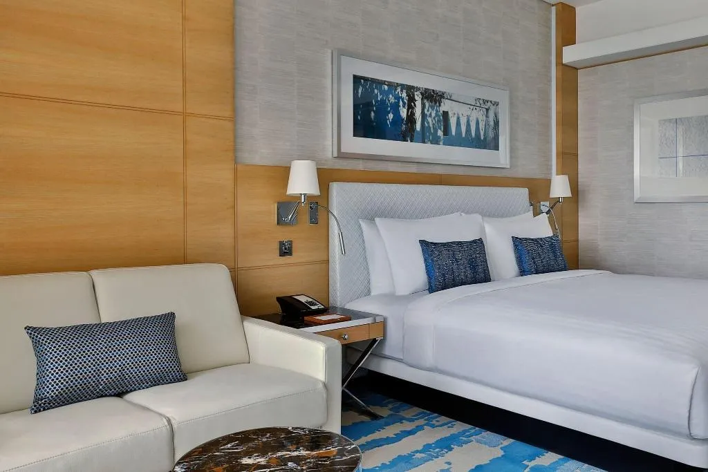 Room, Marriott Resort Palm Jumeirah Dubai, Dubai