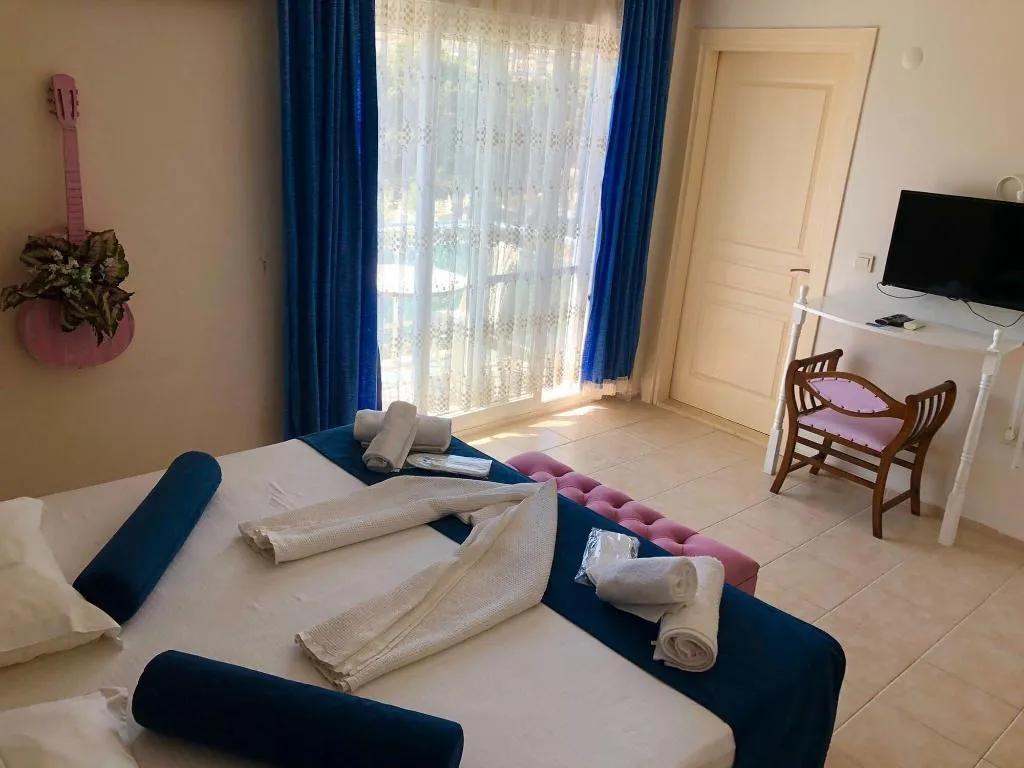 Room, Hotel Antonio, Izmir