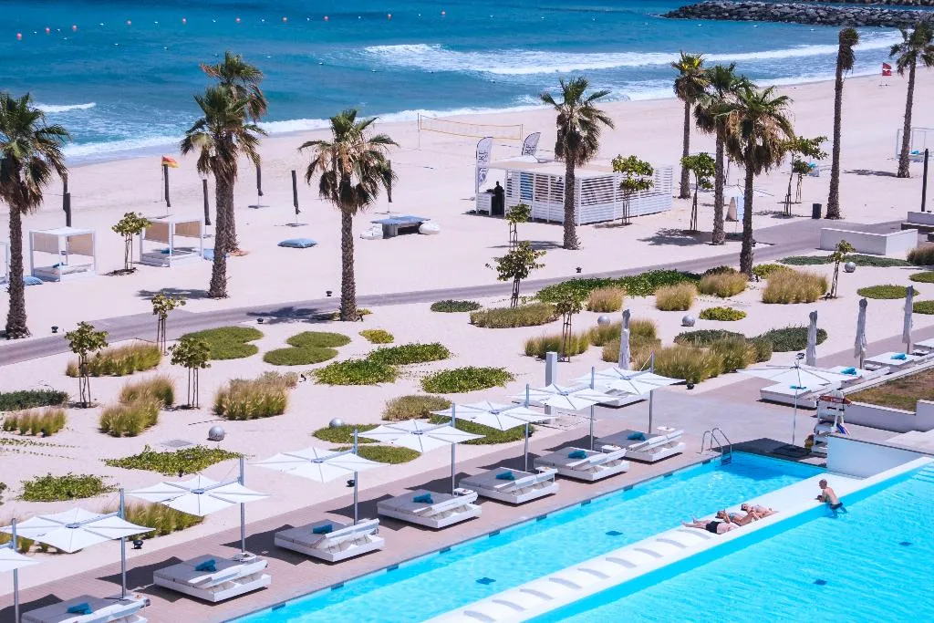Pool, Nikki Beach Resort & Spa Dubai, Dubai