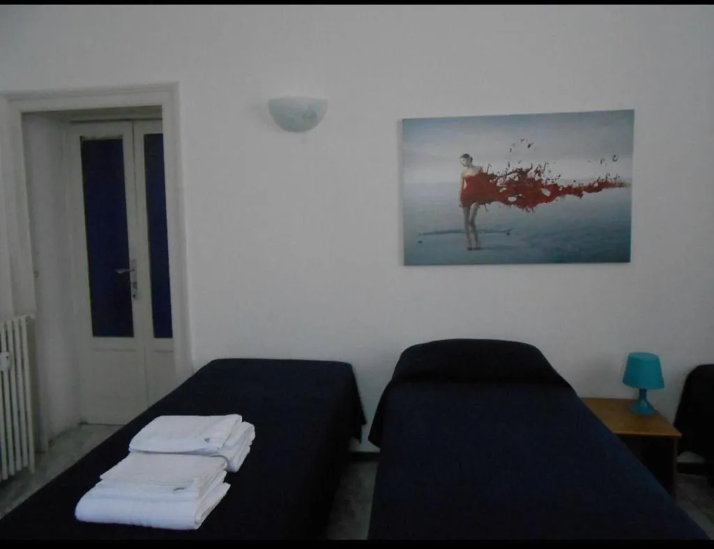 Room, Aldebaran, Milan