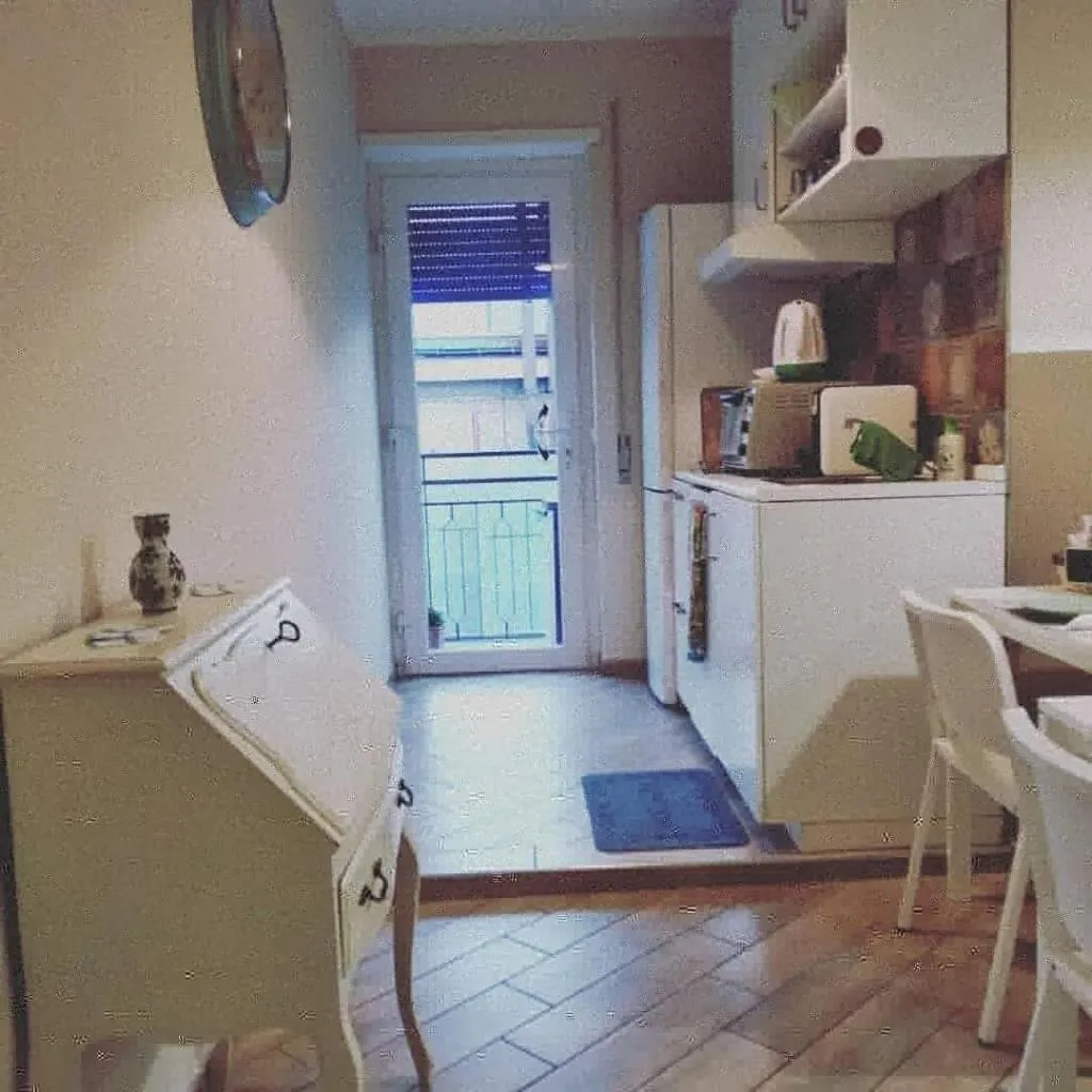 Room, My Sweet Rome, Rome