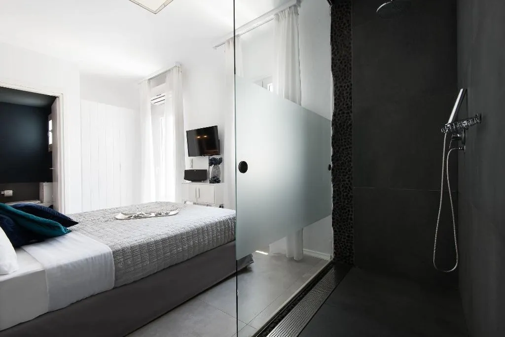 Room, Riva Suites, Mykonos