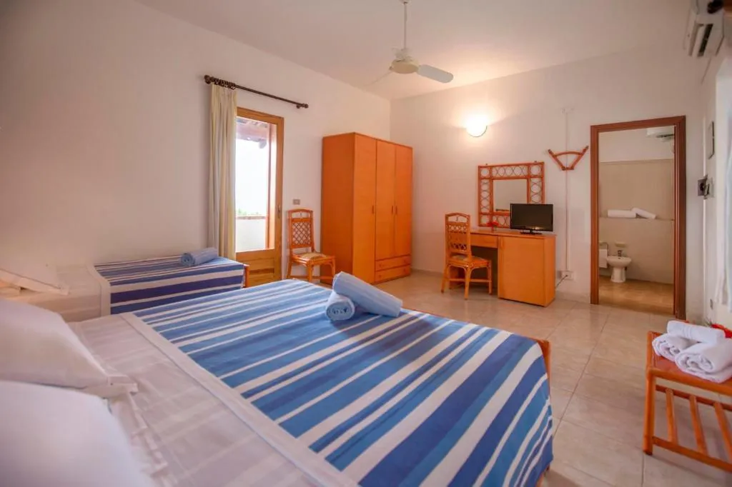 TRIPLE CLASSIC Room, TH Gioiosa Marea – Capo Calava Village, Catania
