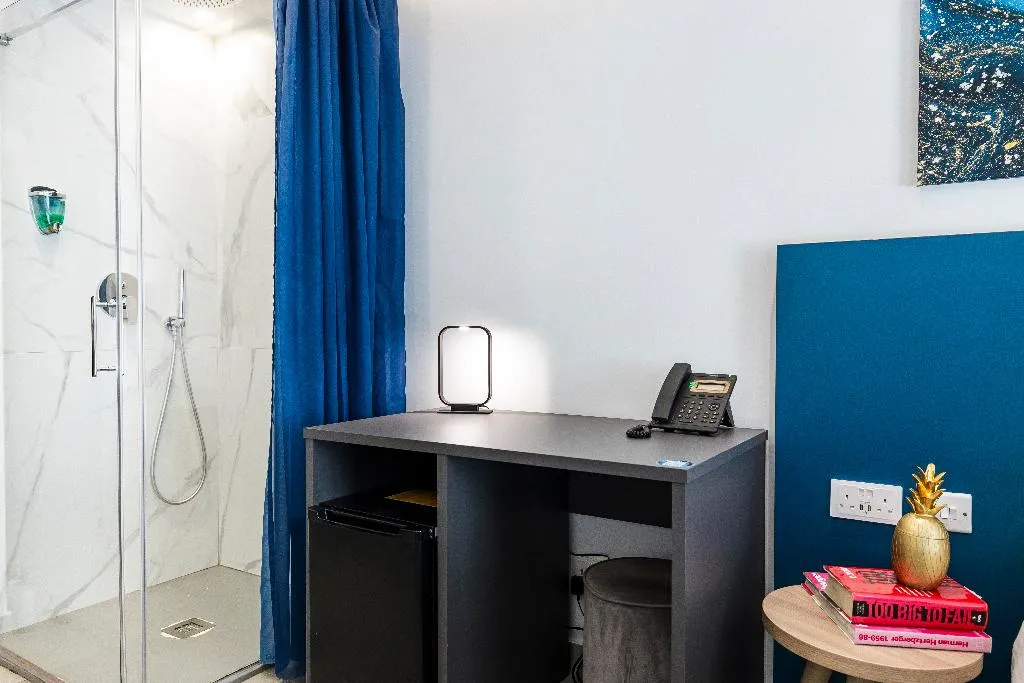 Double or Twin DELUXE Room, Flamingo Hotel Malta, Malta
