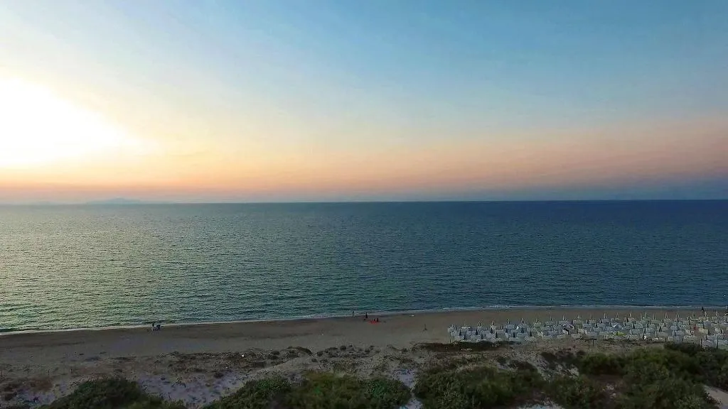 Beach, Villaggio Dei Pini, Cagliari