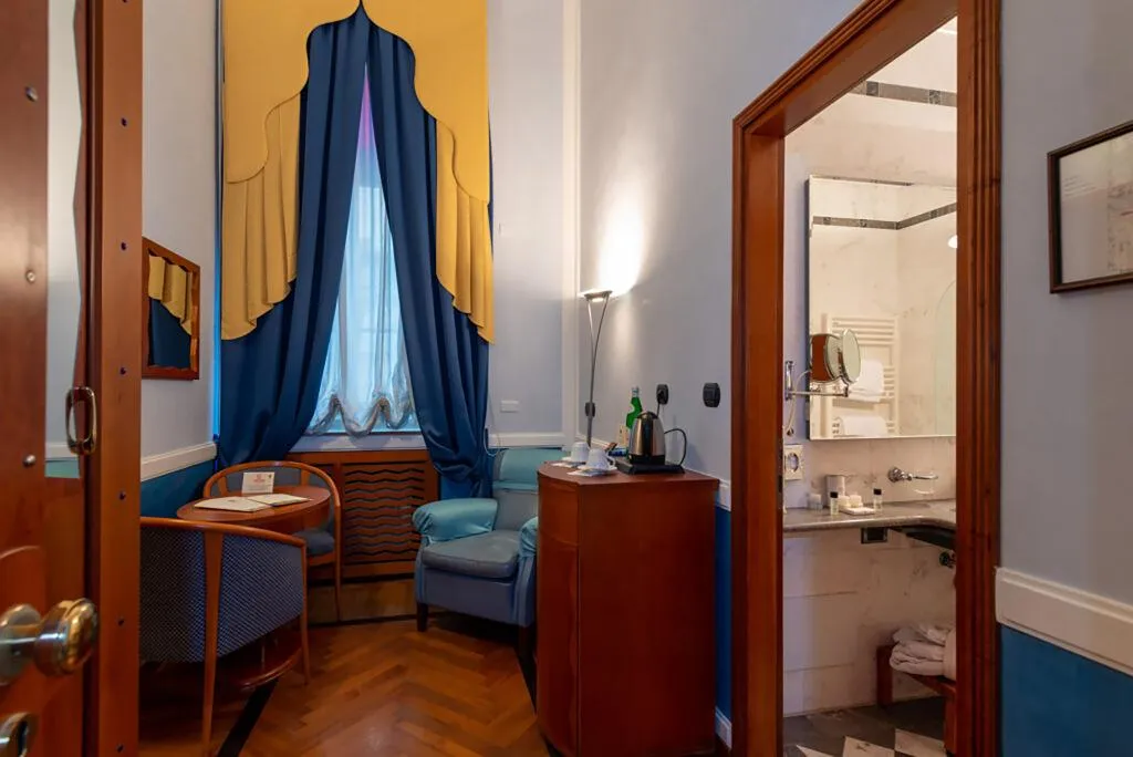 TRIPLE DELUXE Room, Grand Hotel Ortigia, Catania