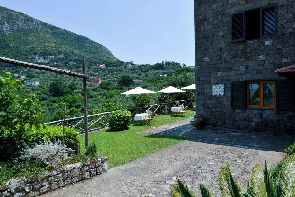 Terrace, B&B Villevieille, Naples