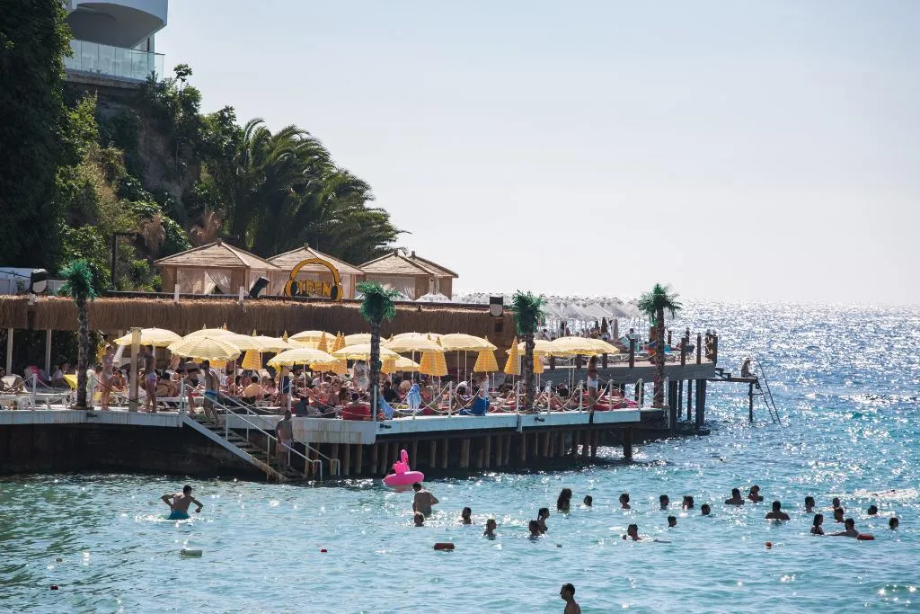 Sports and Entertainment, Martı Beach Hotel, Izmir