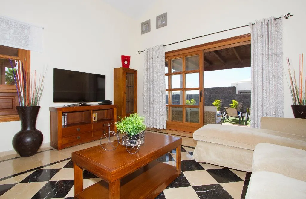 VILLA CAPACITY 4 Room, Villas Coral Deluxe, Lanzarote