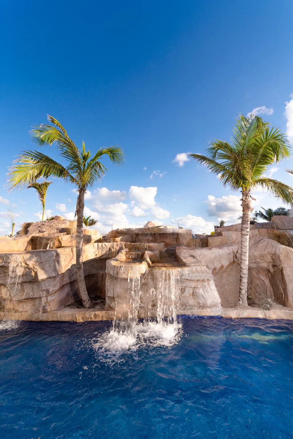 Pool, Planet Hollywood Cancun by Royalton, Cancun Area