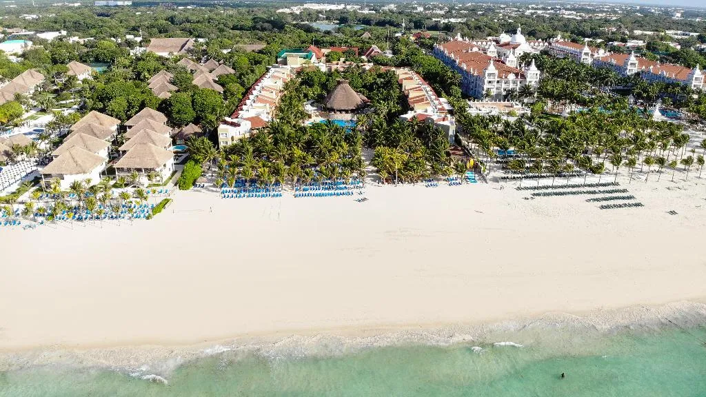 Beach, Viva Azteca by Wyndham Trademark All Inclus Resort, Cancun Area