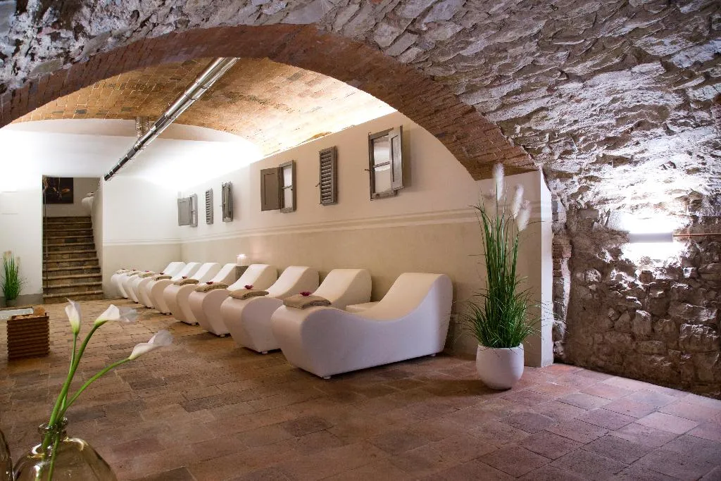 Sports and Entertainment, Palazzo Leopoldo Dimora Storica & Spa, Florence