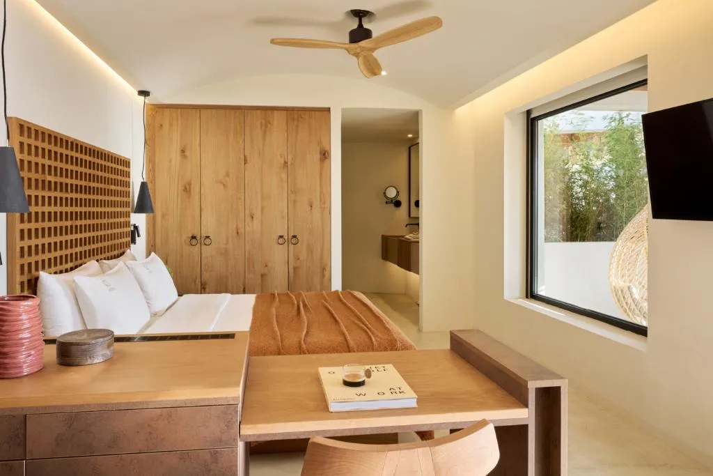 SUITE WITH PRIVATE POOL Room, KOIA all-suite Wellbeing Resort, Kos