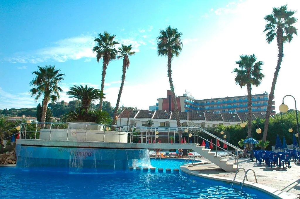 Pool, htop Olympic, Costa Brava