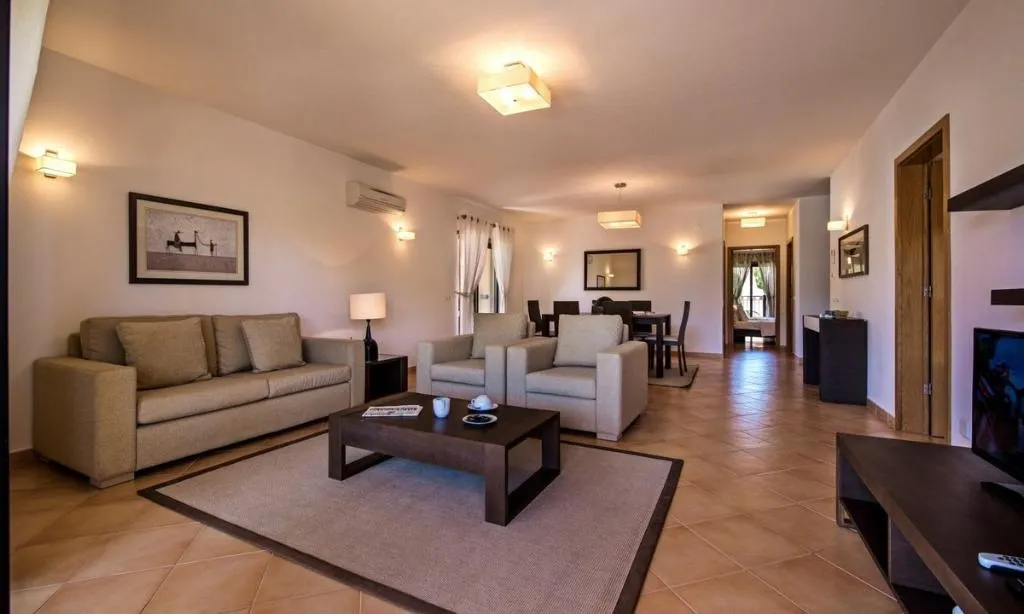 APARTMENT TWO BEDROOMS Room, Baia da Luz, Algarve
