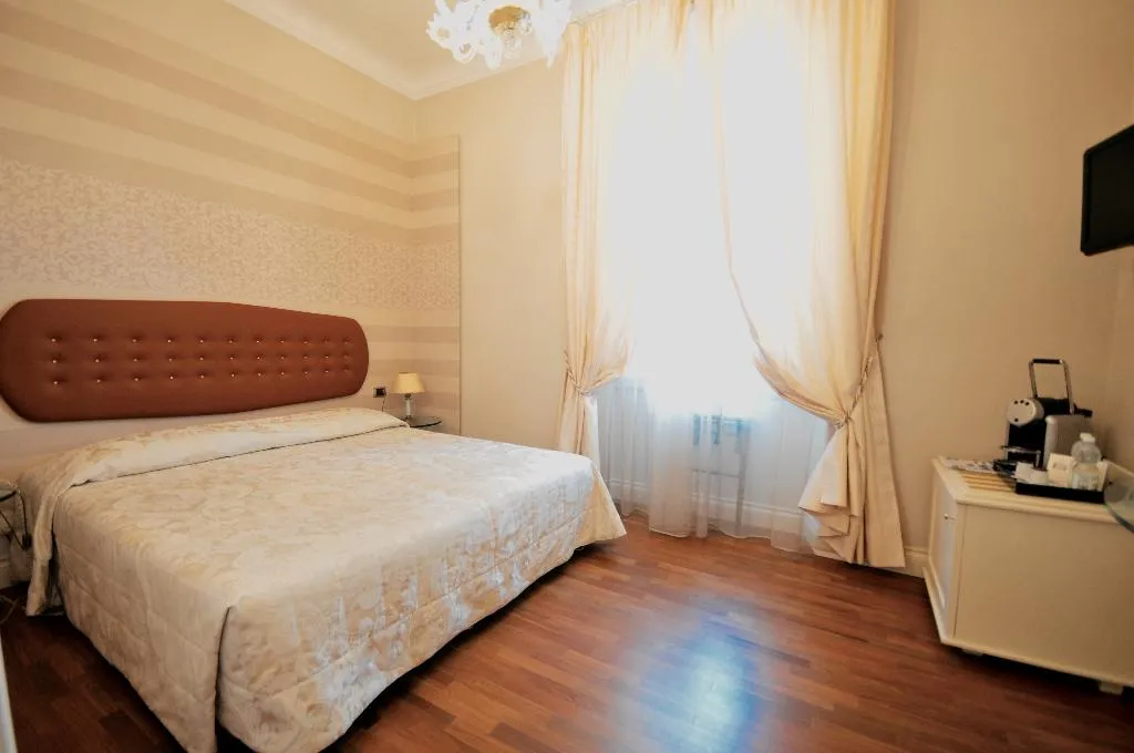DOUBLE STANDARD Room, C-hotels De Rose, Florence