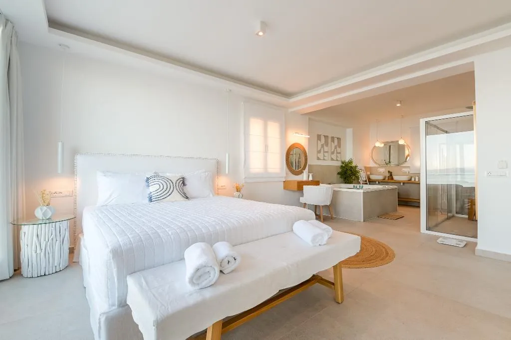 SUITE WITH JACUZZI Room, Achillion Luxury Corfu Villa, Corfu