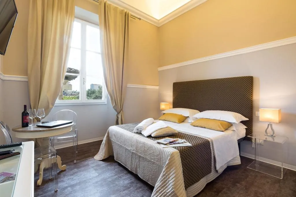 Room, B&B Residenza San Gallo 79, Florence
