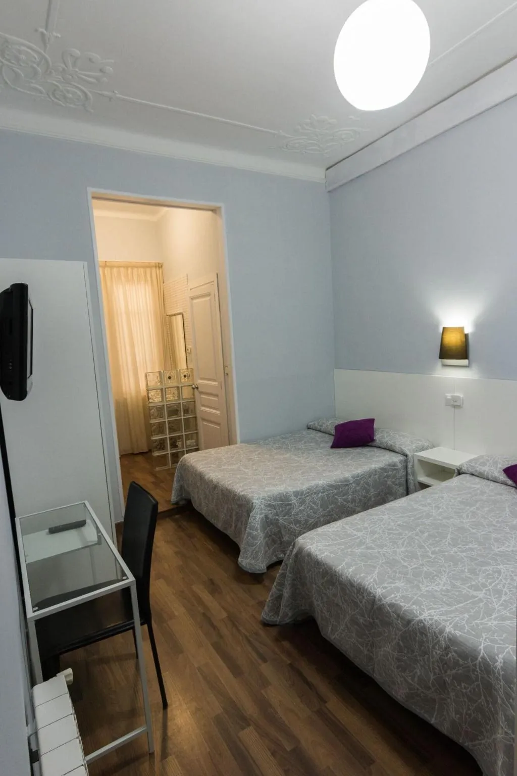 Room, Hostal Lesseps, Barcelona