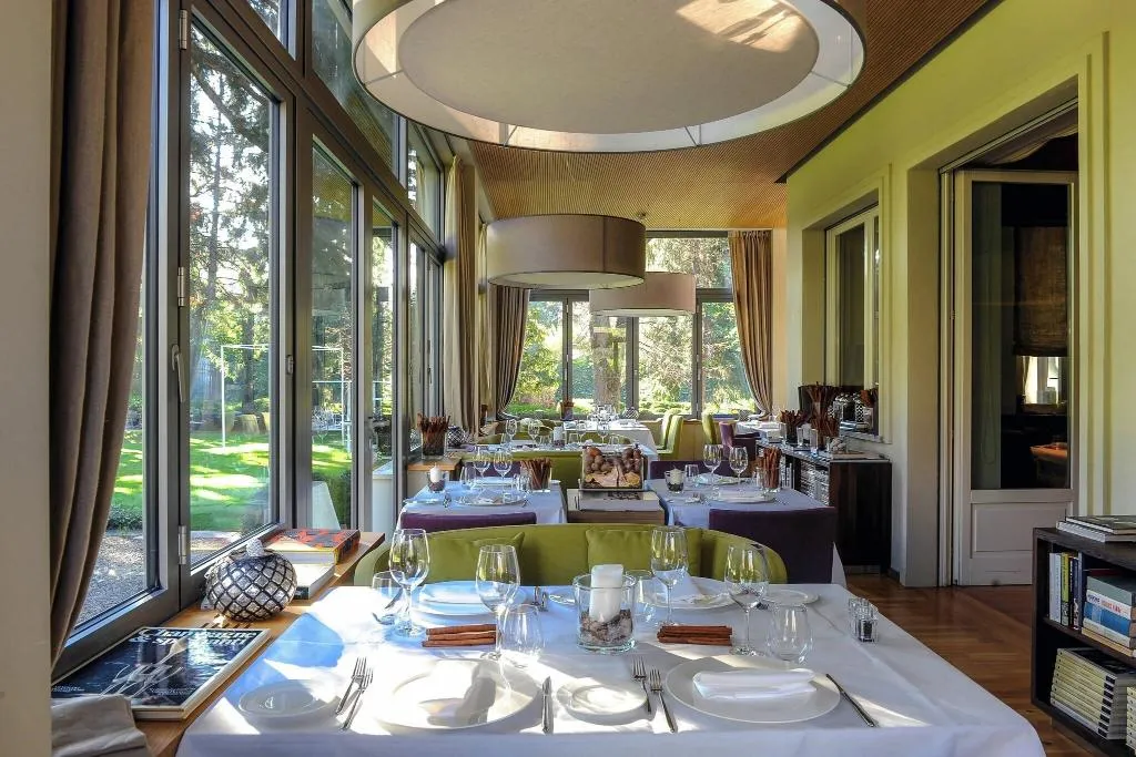 Restaurant, Sheraton Lake Como, Milan