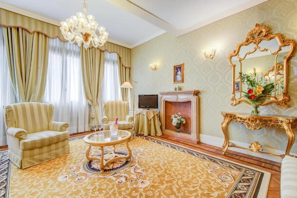 SUITE CAPACITY 4 Room, Al Duca Venezia, Venice