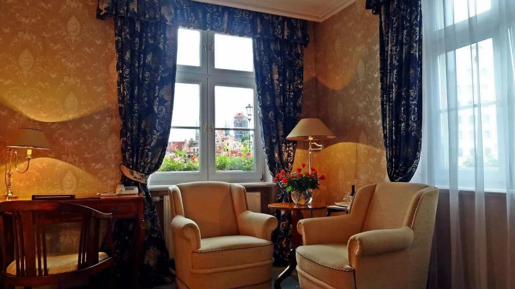Room, Podewils Old Town Gdansk, Gdansk