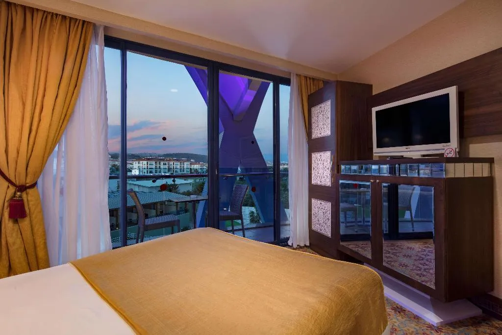 Room, Granada Luxury Okurcalar, Antalya