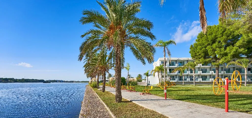 Sports and Entertainment, BelleVue Club, Majorca