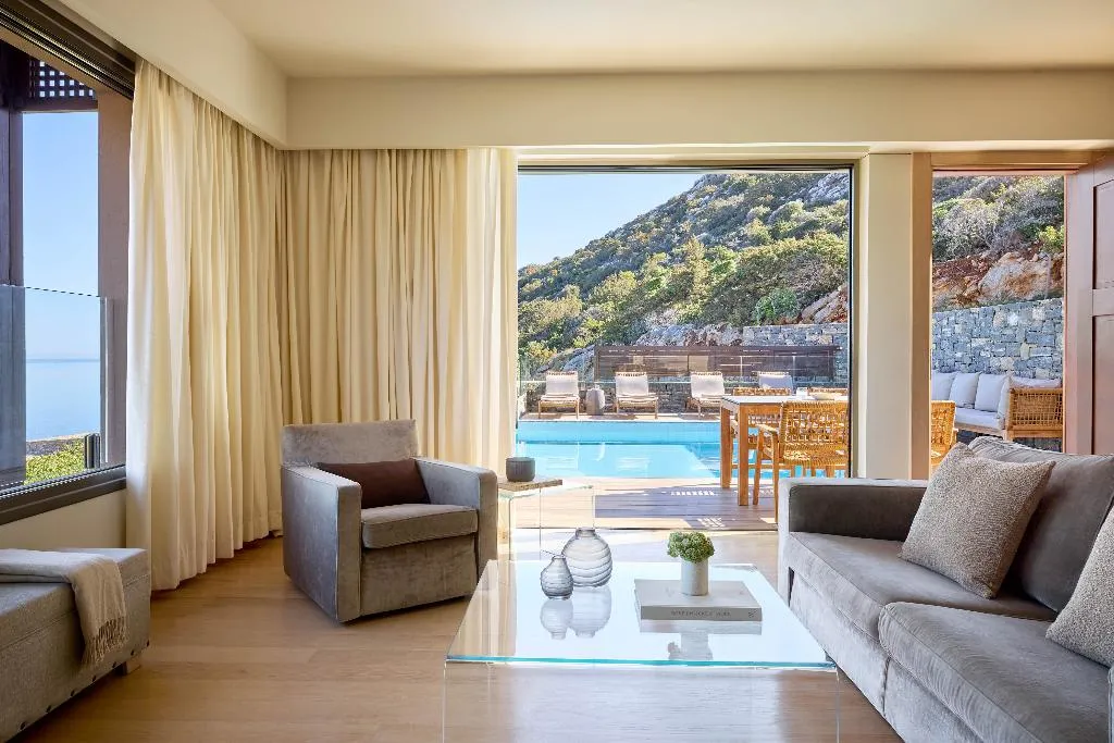 VILLA THREE BEDROOMS Room, Daios Cove, Crete