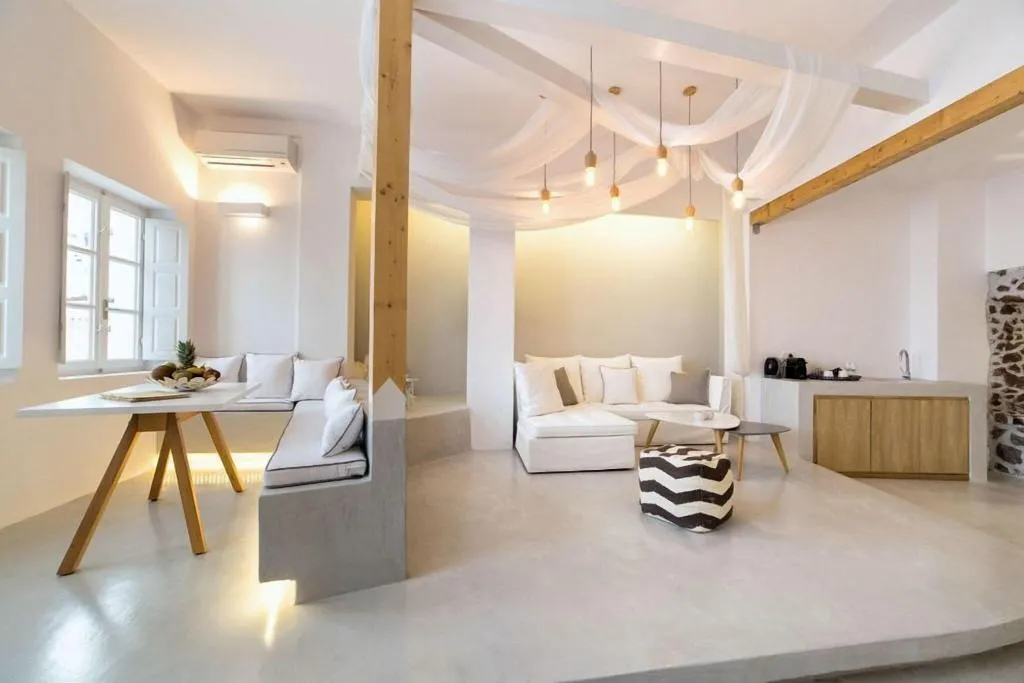 SUITE SUPERIOR WITH DOUBLE BED Room, Oia Vista House, Santorini