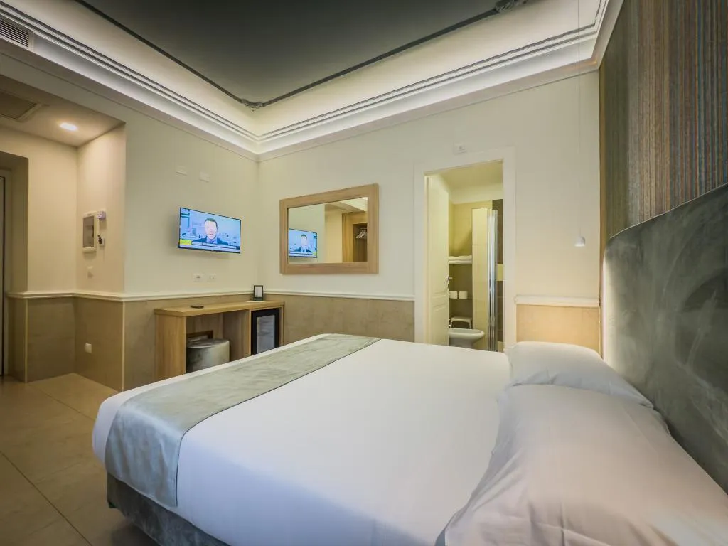 Double or Twin SUPERIOR Room, Marco Polo, Rome