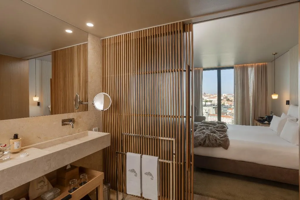 DOUBLE CITY VIEW Room, Memmo Príncipe Real - Design Hotels, Lisbon