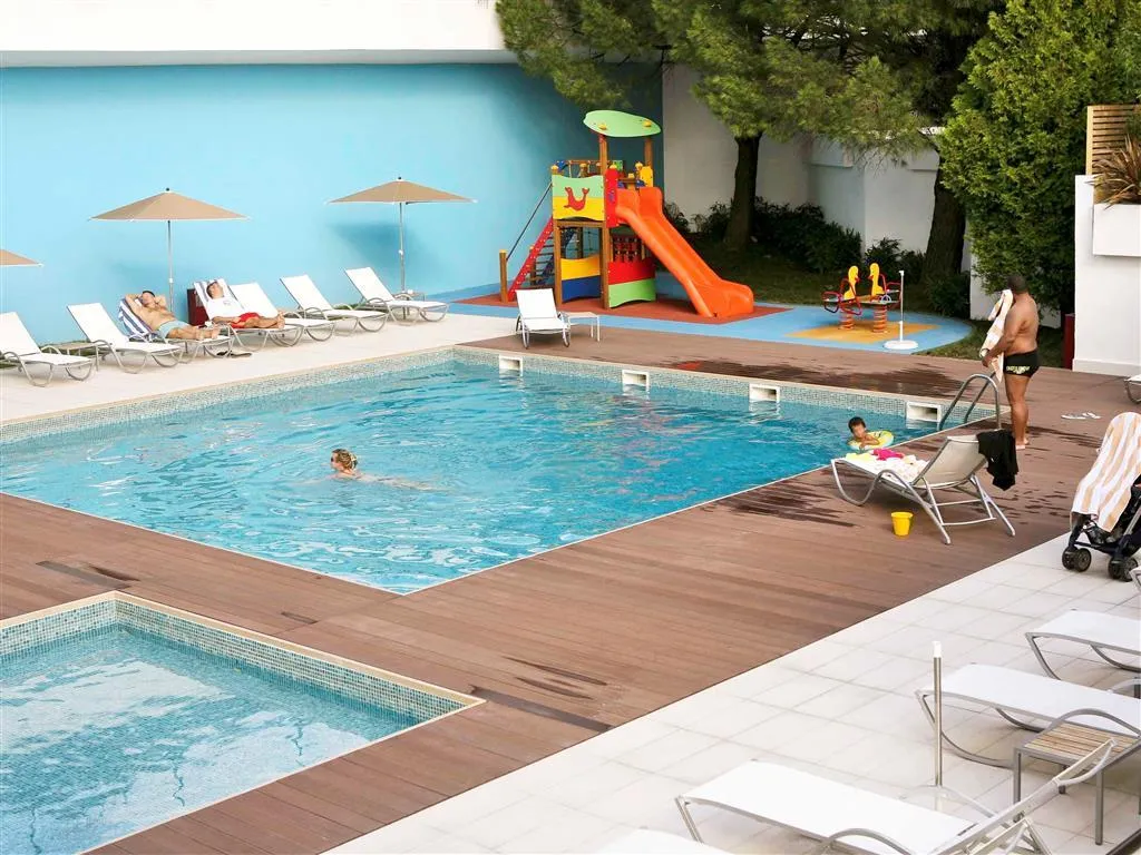 Pool, Novotel Lisboa, Lisbon