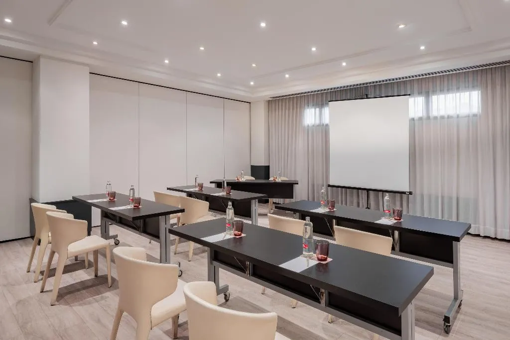 Conferences, Madrid Alameda Aeropuerto Affiliated By Melia, Madrid