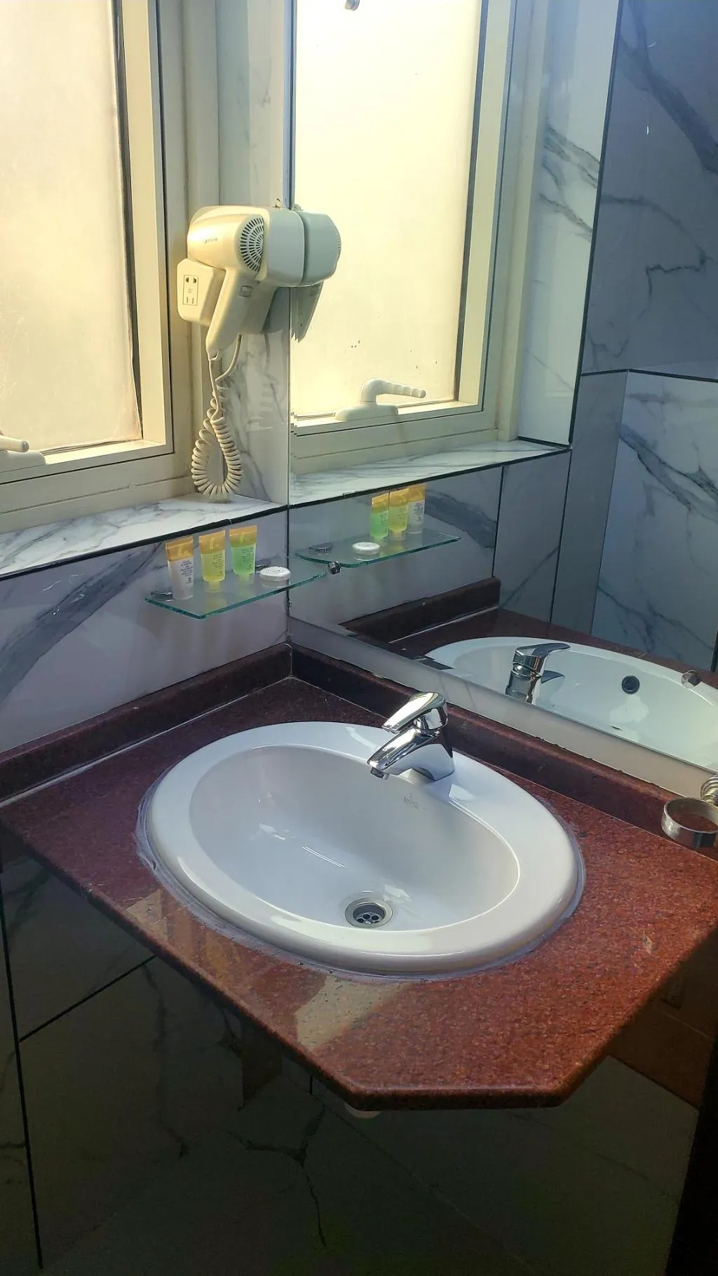 DOUBLE STANDARD Room, Aldar Hotel, Dubai