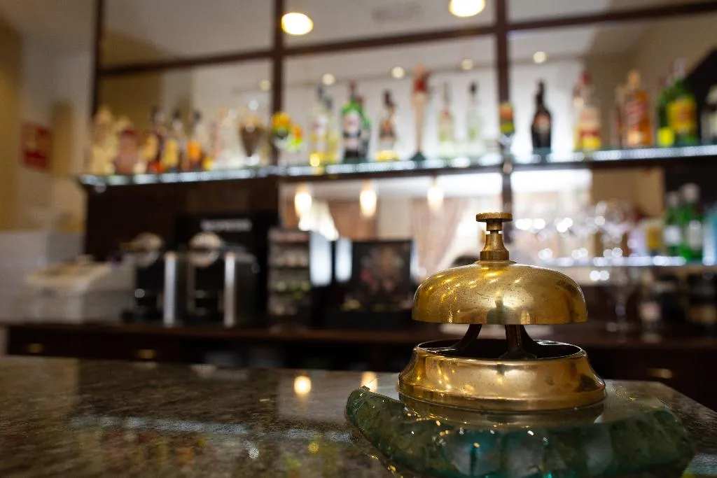 Bar, Cason del Tormes, Madrid