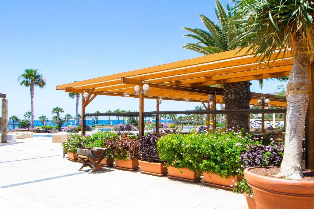 Terrace, Playitas Aparthotel, Fuerteventura