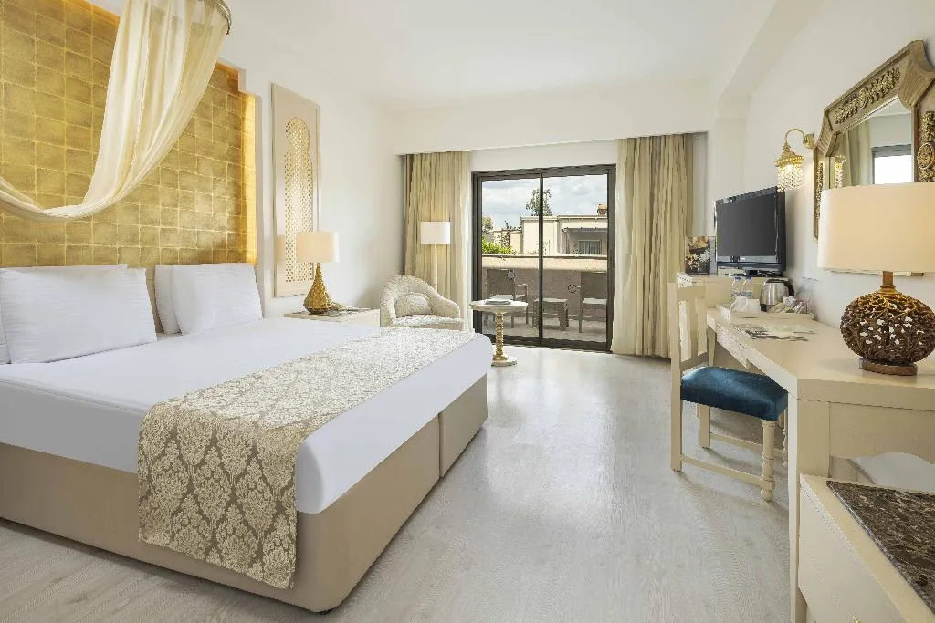 DOUBLE POOL VIEW Room, Spice Hotel Spa, Antalya