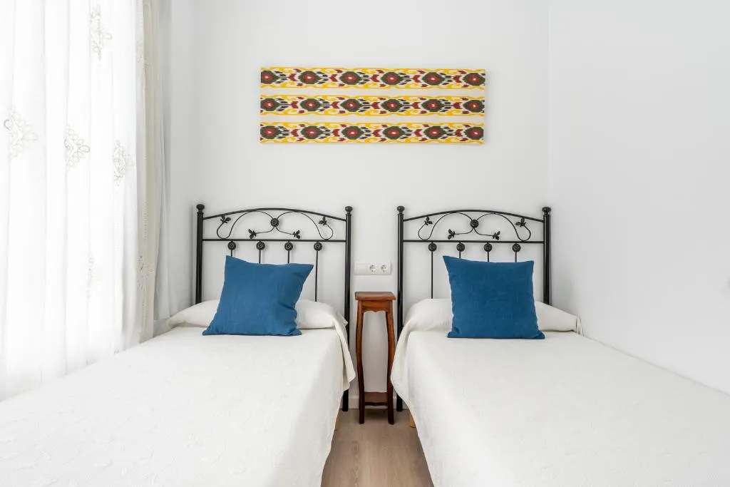 APARTMENT CAPACITY 4 TWO BEDROOMS Room, Cel Blau Apartamentos, Ibiza