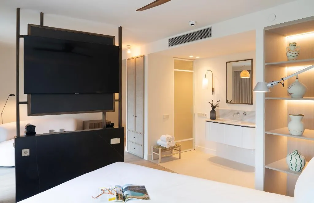 DOUBLE DELUXE Room, Mercure Benidorm, Costa Blanca