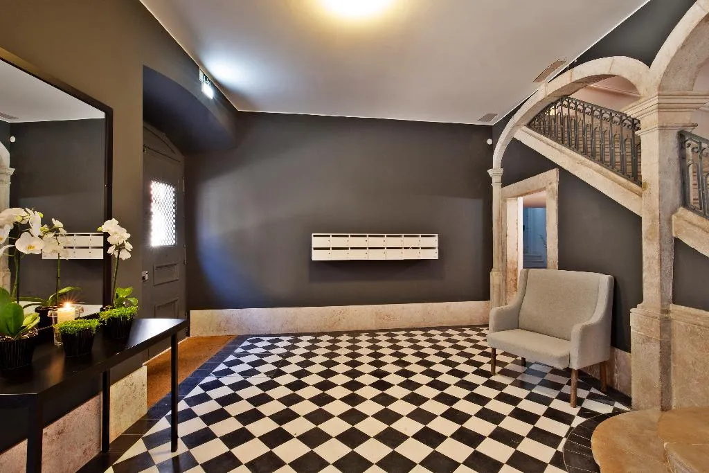 Lobby, Lisbon Five Stars Apartments Combro 7, Lisbon