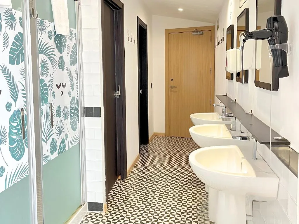 Bed in dormitory CAPACITY 10 Room, U-Sense For You Hostel Sevilla, Seville