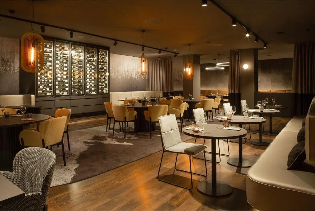 Bar, Orea Congress Hotel Brno, Prague