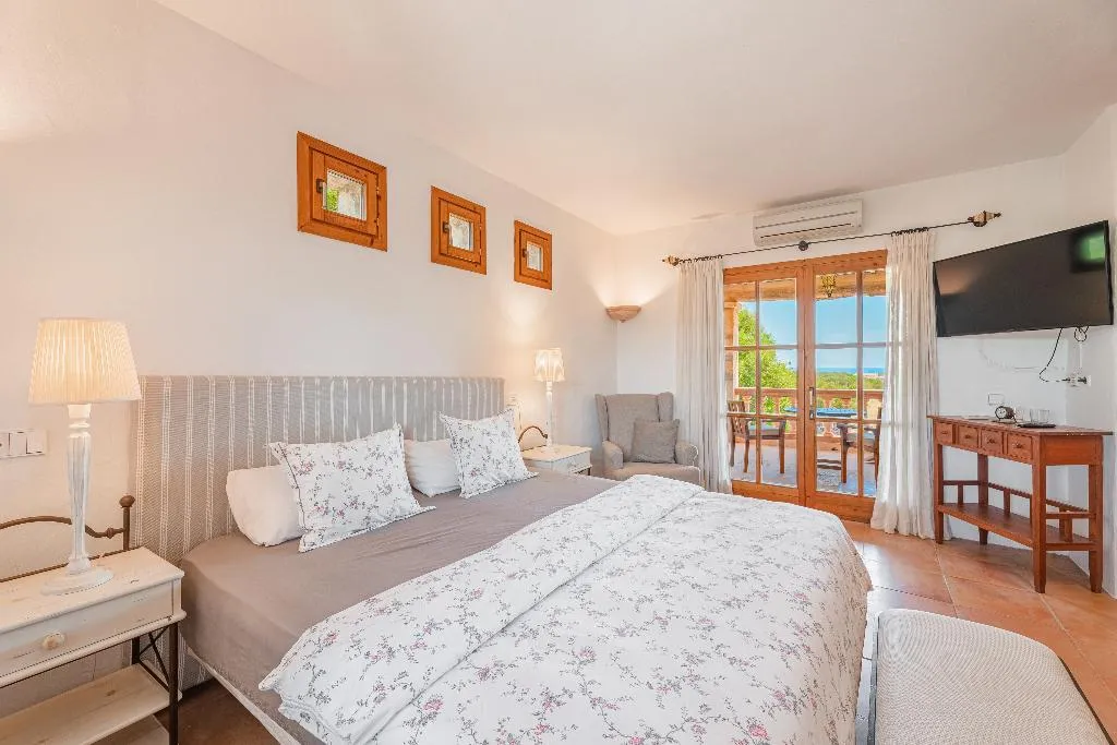Double or Twin STANDARD Room, Finca s'Antigor, Majorca