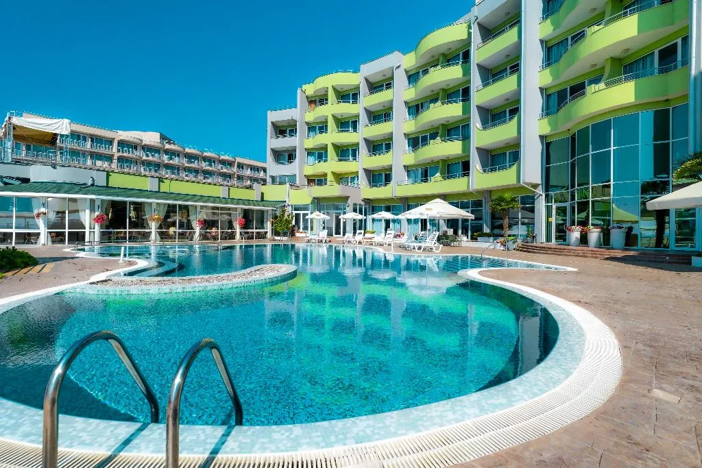 Pool, MPM Arsena, Bourgas
