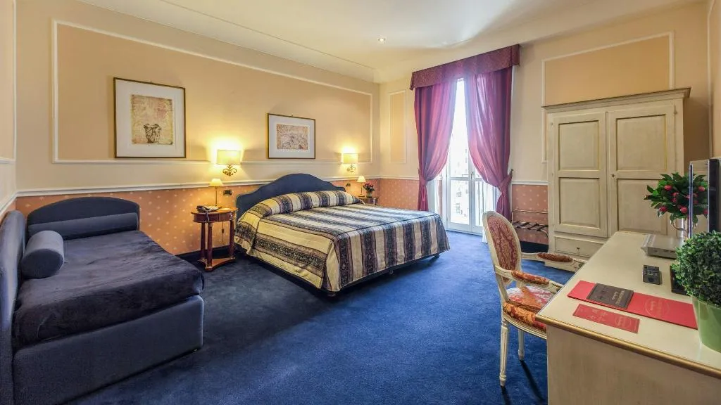 QUADRUPLE STANDARD Room, Antico Palazzo Rospigliosi, Rome