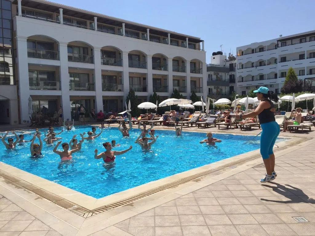 Pool, Albatros, Crete