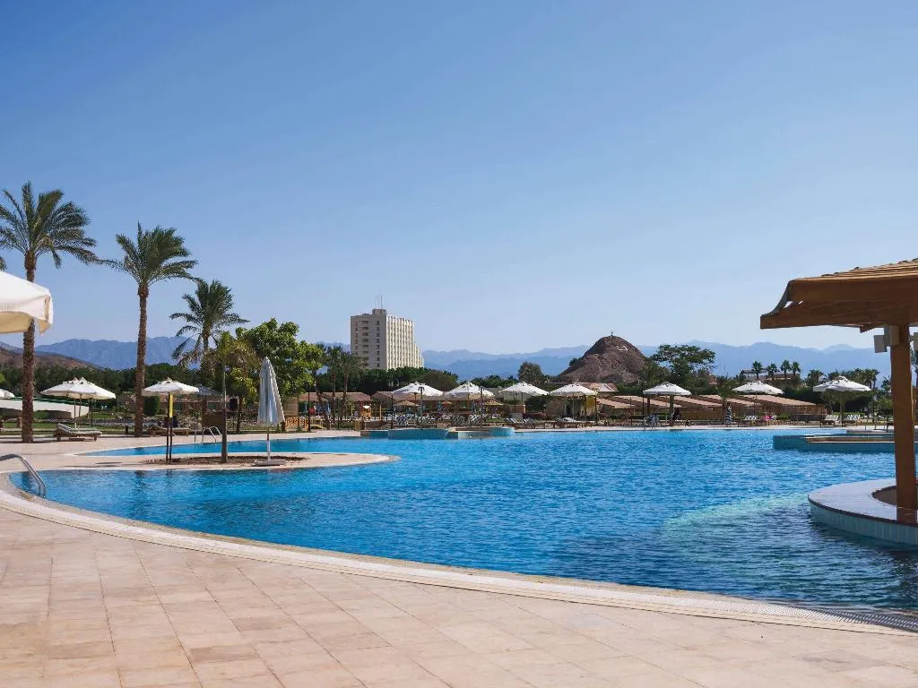 Bar, Movenpick Resort Taba, Red Sea Riviera