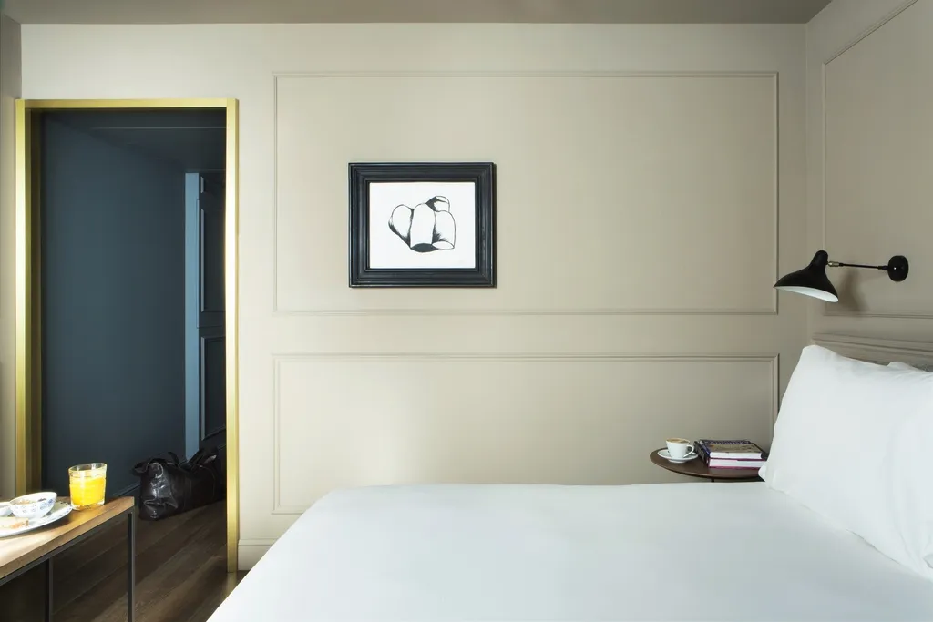 DOUBLE DELUXE Room, Totem Madrid, Madrid